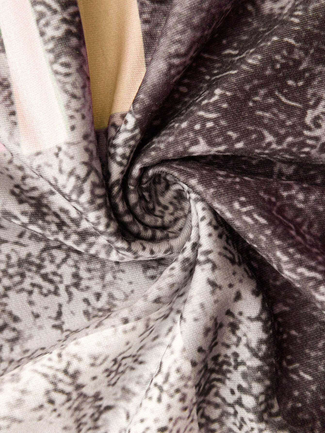 Marisa | Trui met grafische print en ritssluiting