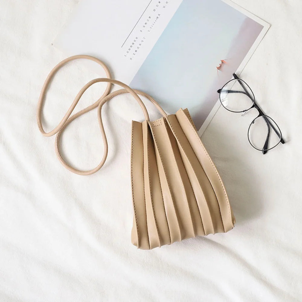 Faye geplooide crossbody 9